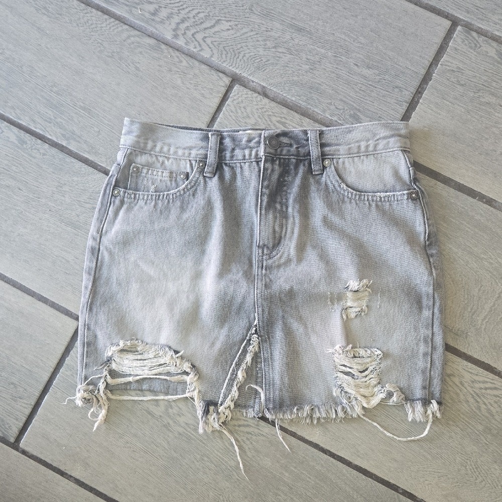 We The Free Free People Gray Distressed Denim Mini Skirt Size‎ 26 Raw Hem Slit